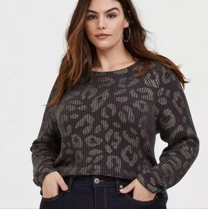 Torrid Dark Grey & Gold Foil Leopard Rib Pullover Sweater - Size 2